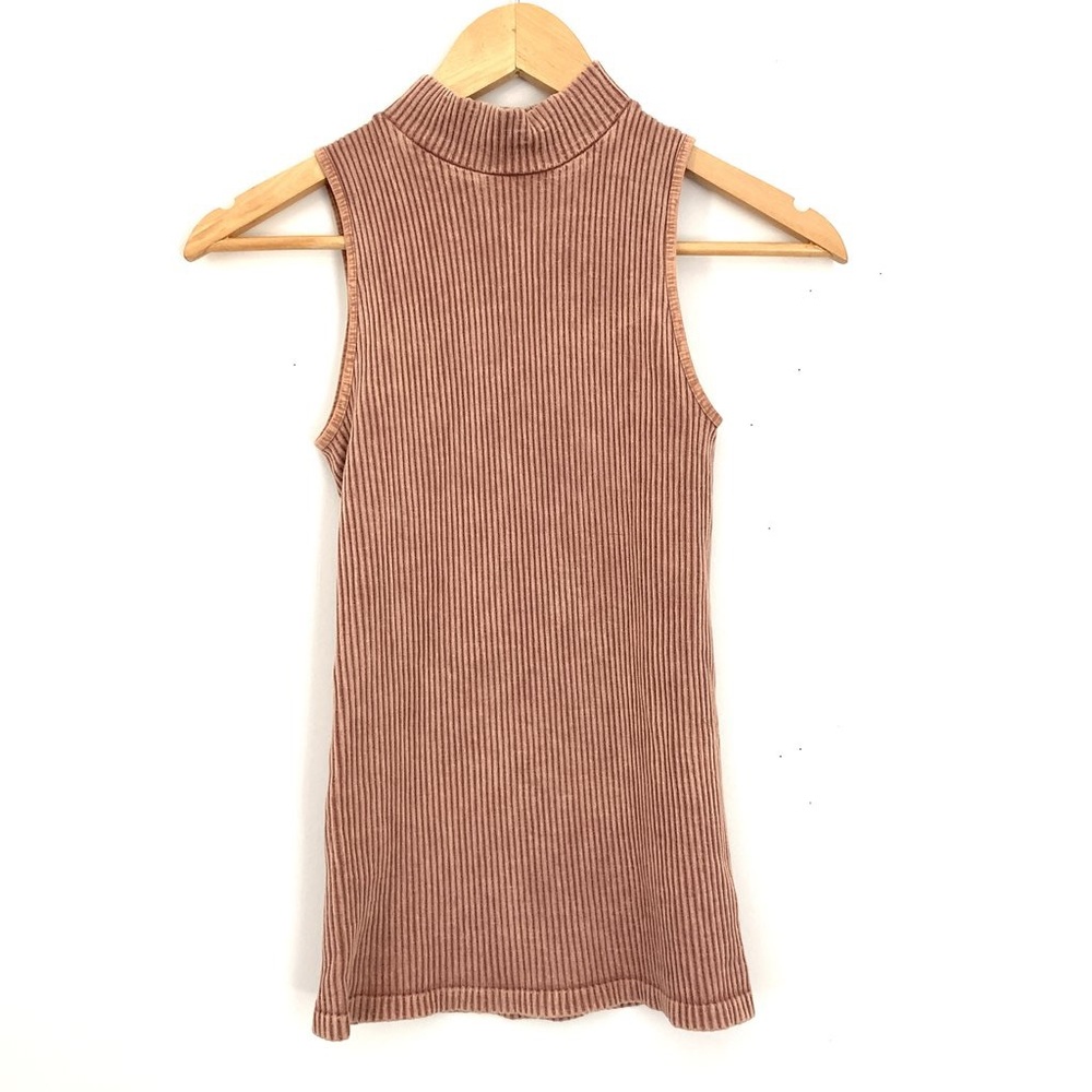 FREE PEOPLE  MOCK NECK RIBBED TANK- SIZE XS/S